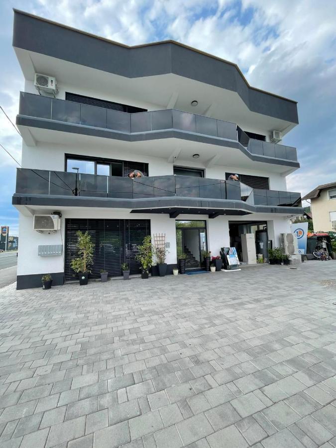 Apartmani Muric Ljubljana Bagian luar foto