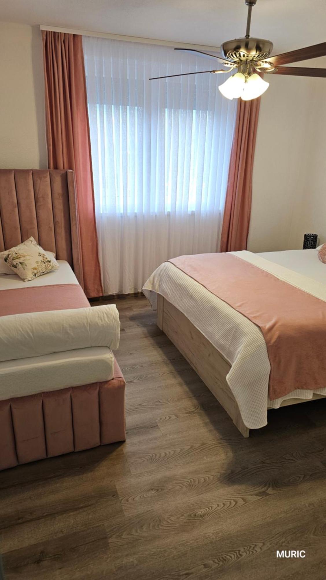 Apartmani Muric Ljubljana Bagian luar foto