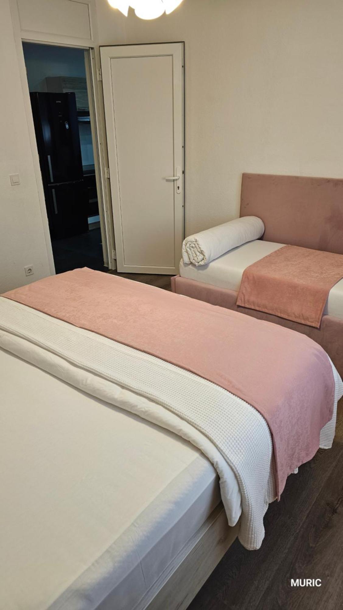 Apartmani Muric Ljubljana Bagian luar foto